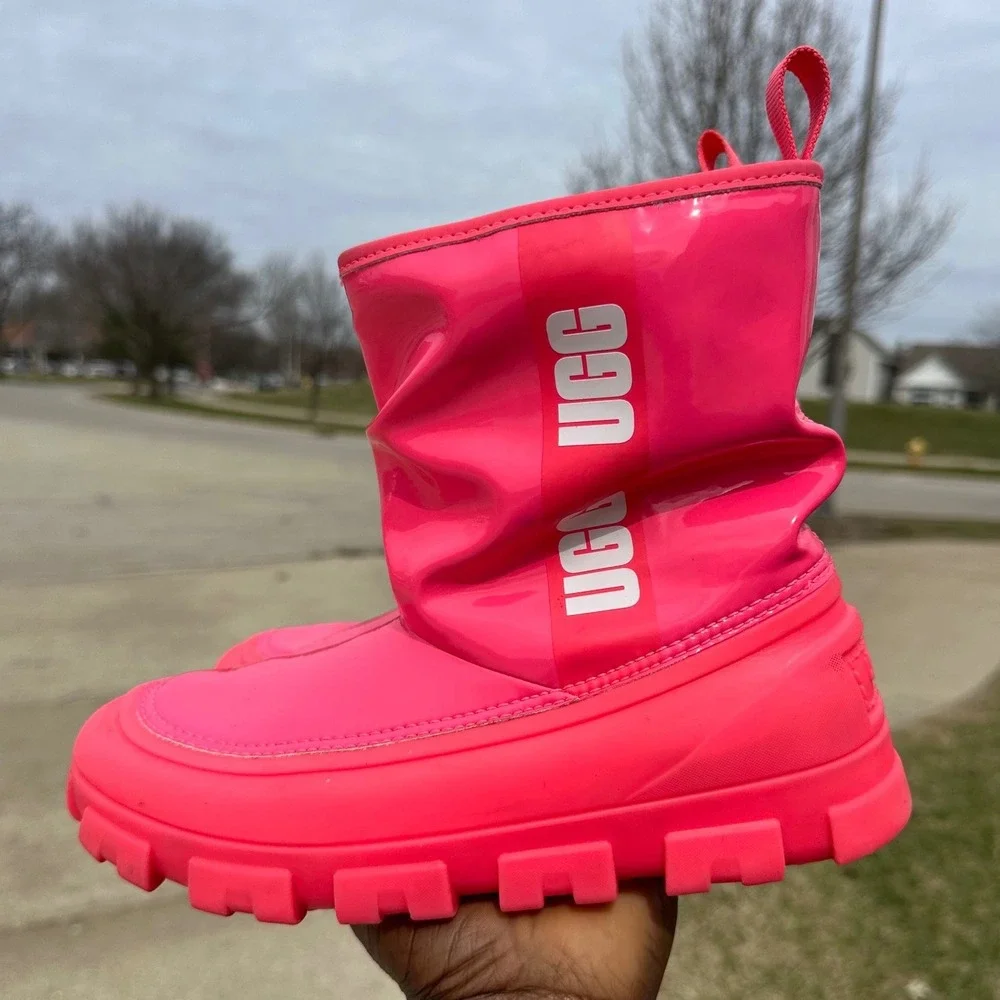 UGG preowned pictures