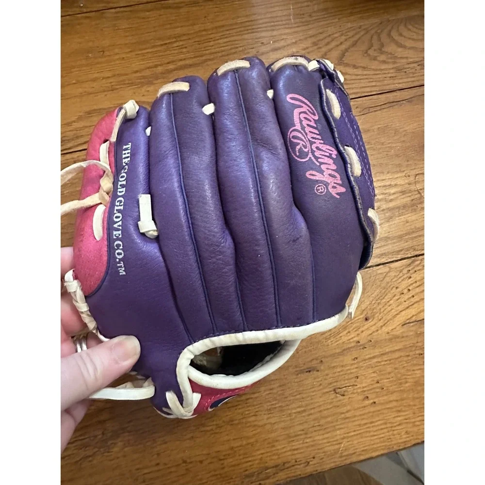 Rawlings 10in baseball