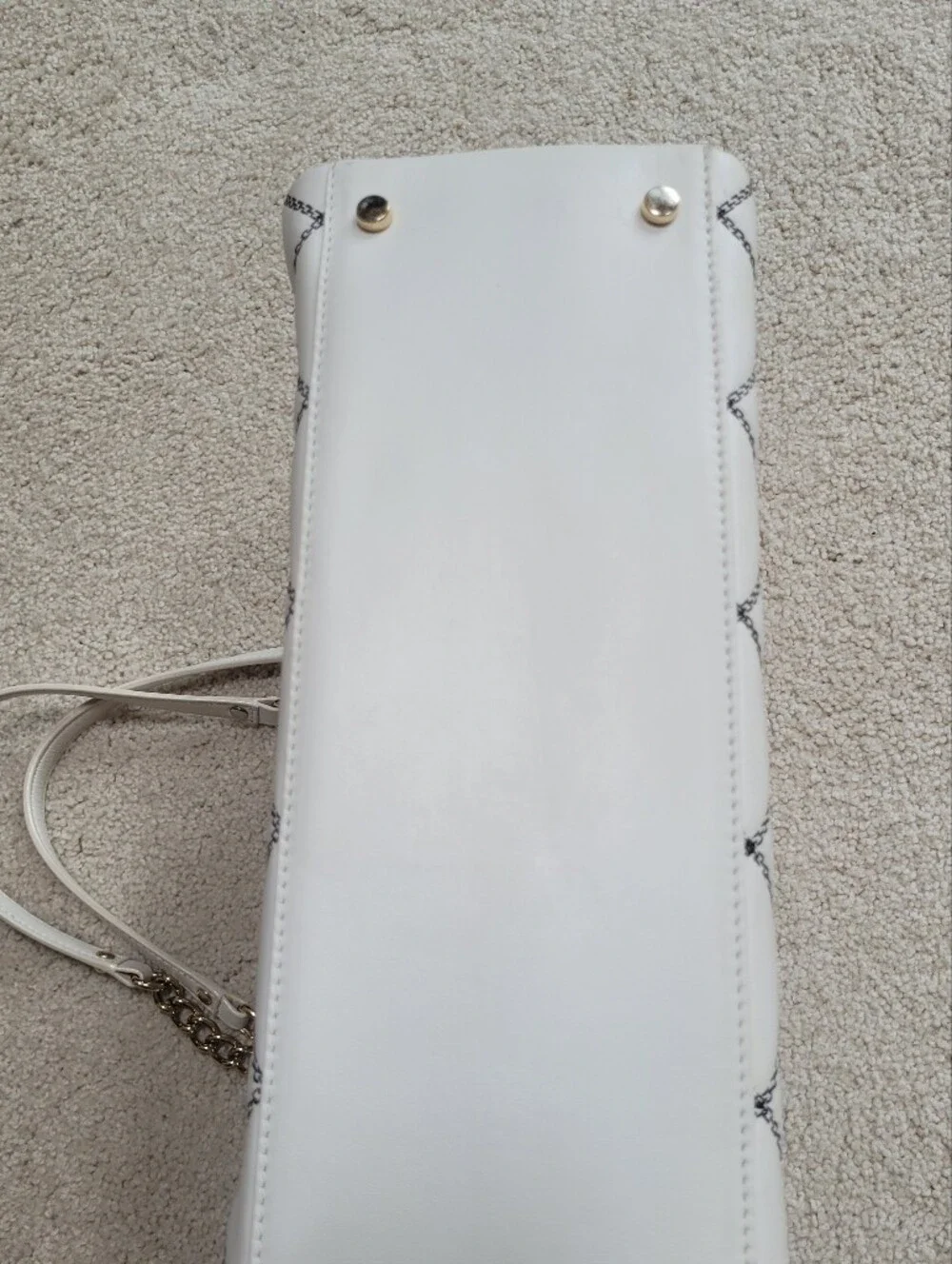 EUC kate spade White Quilted Tote with Black Stitching and Gold Chain Handles