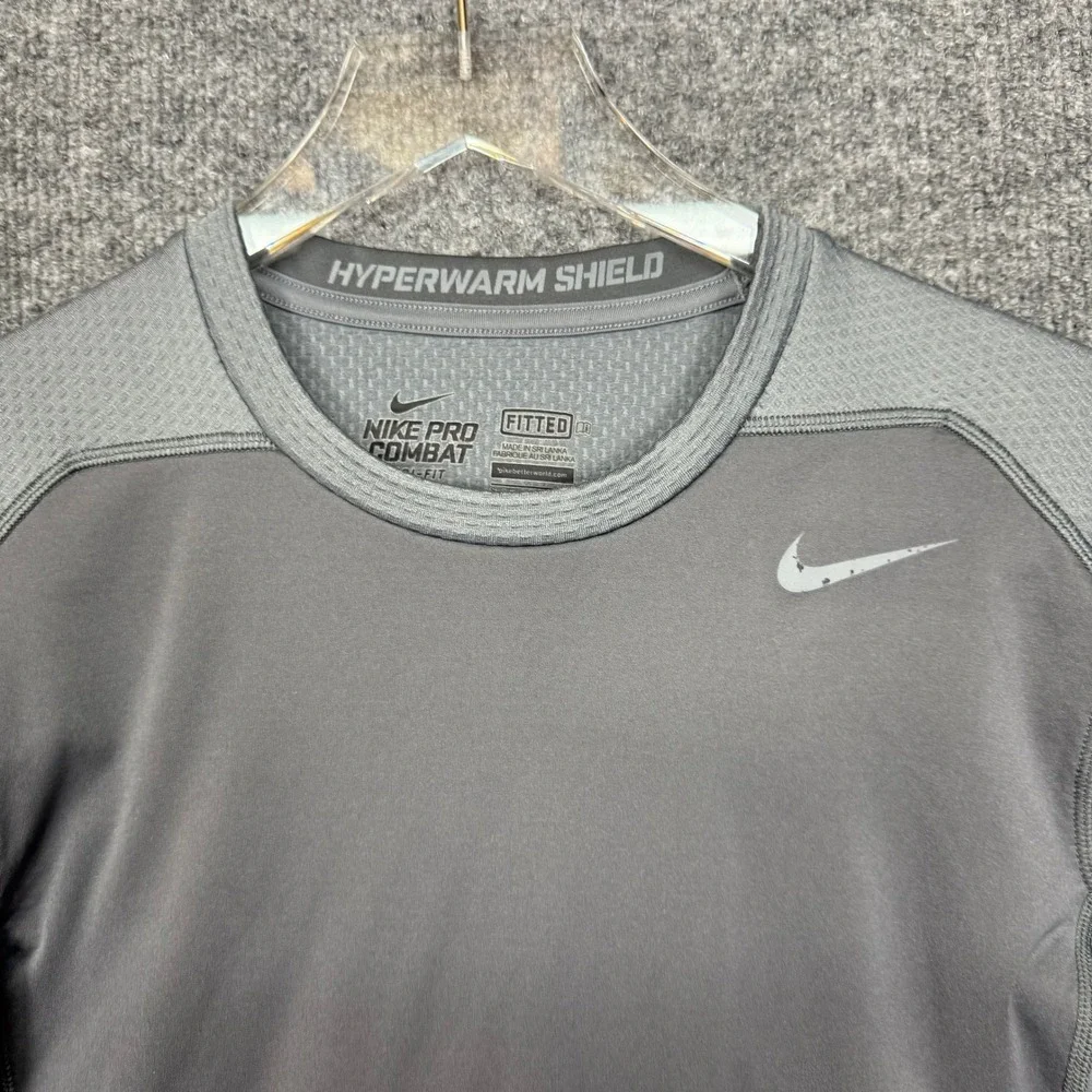 Nike pro combat