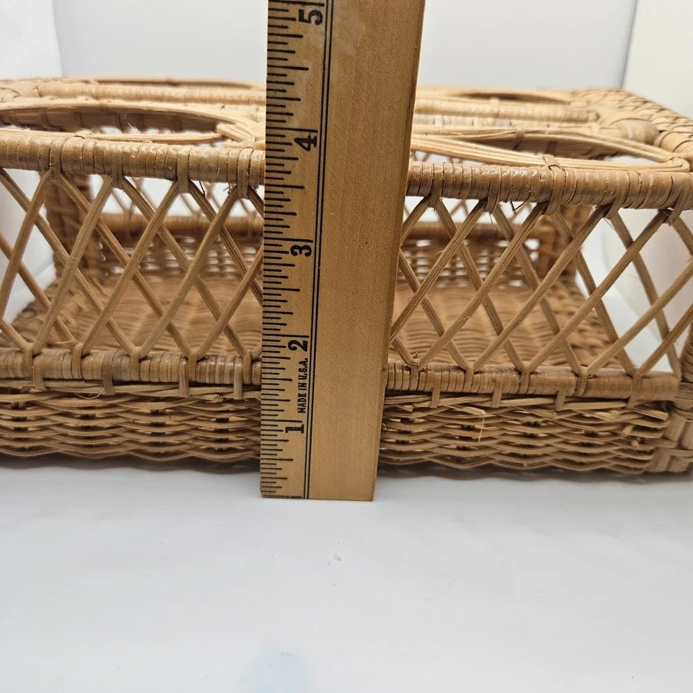 Vintage Wicker Rattan Tissue Box Cover Cottagecore Grannycore Boho Bathroom