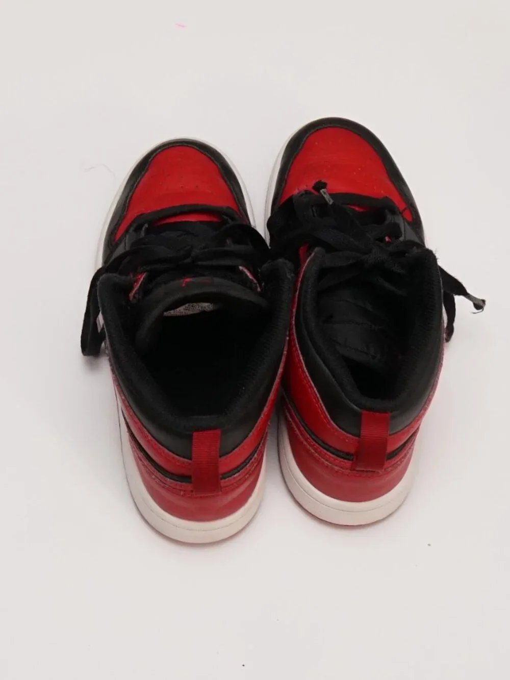 Jordan 1 Mid, black and red, size 3Y