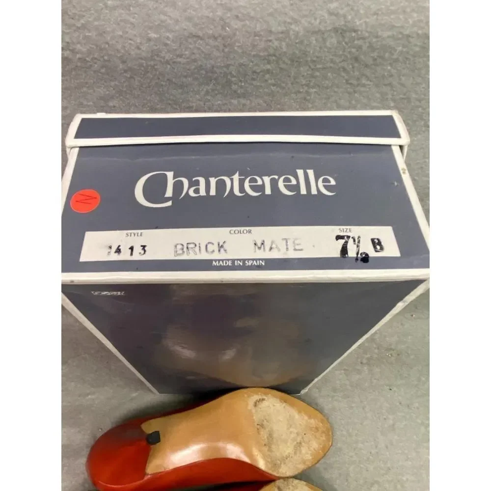 Chantelle description pair used