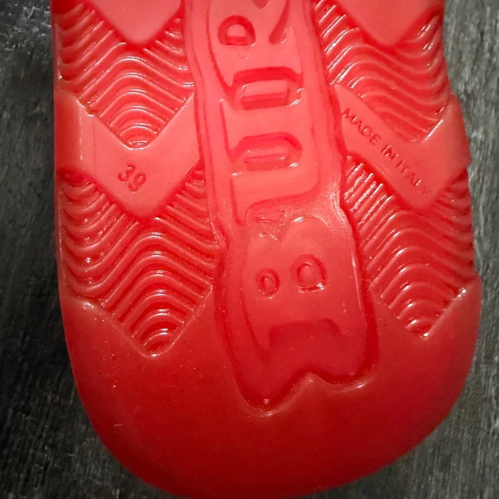 Burberry rubber slides