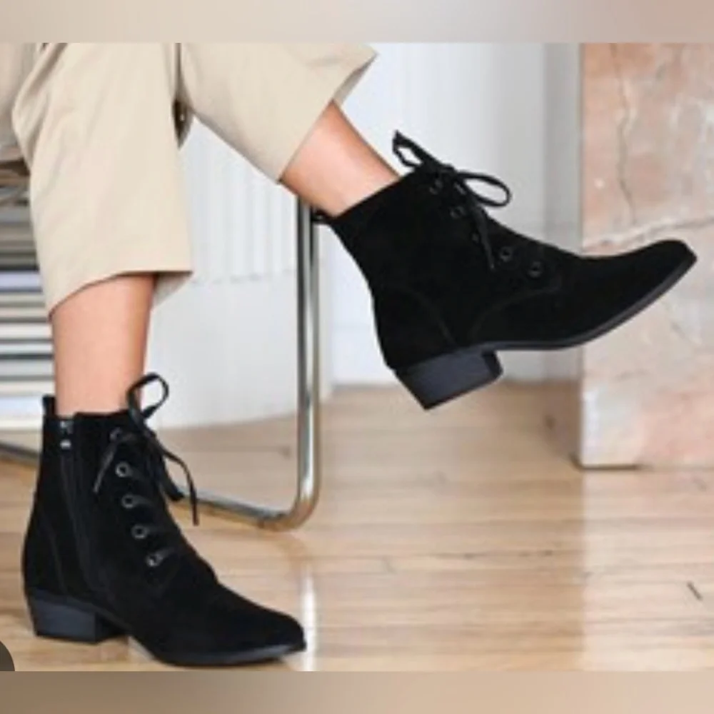 Aqua Diva Darie water resistant suede black granny boots