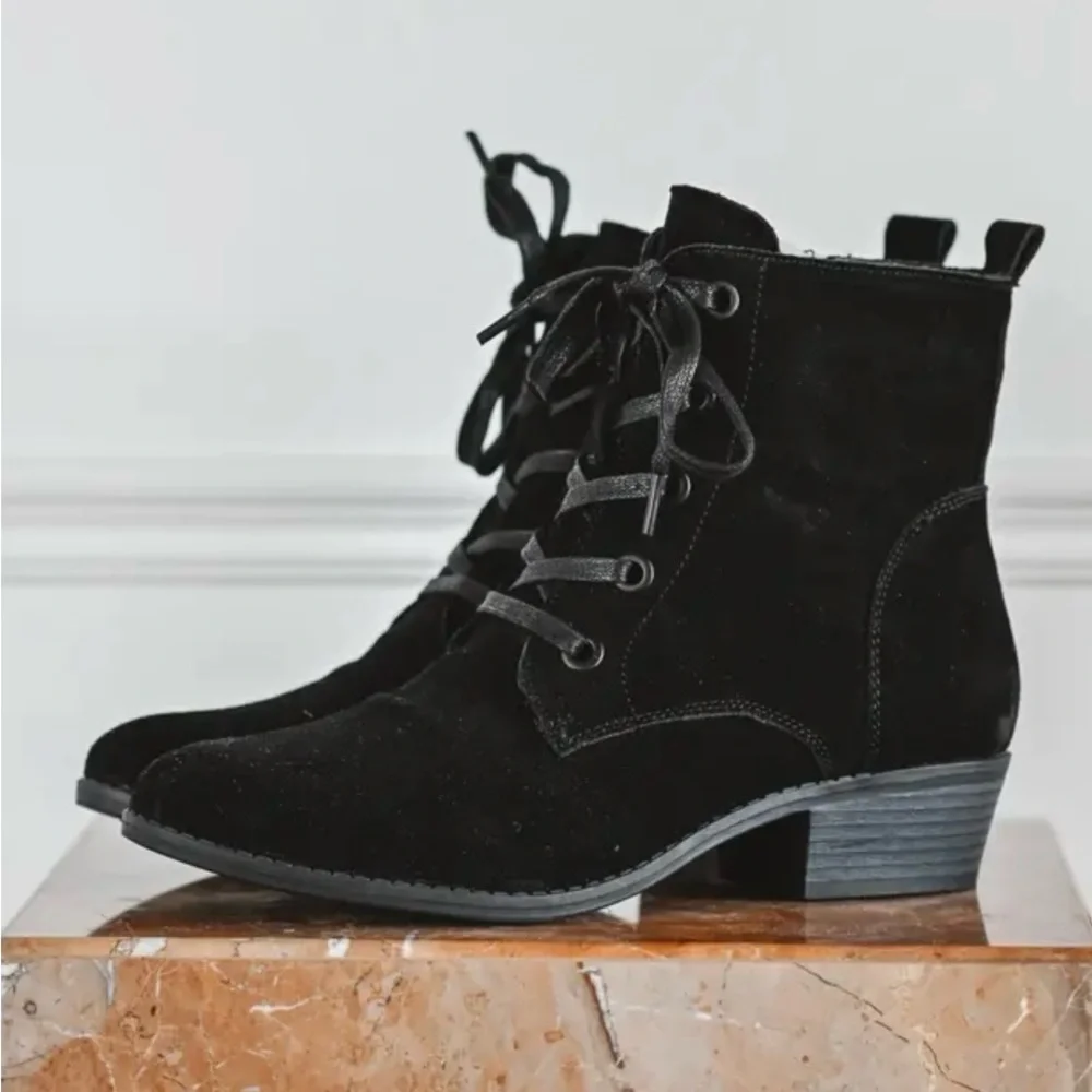 Aqua Diva Darie water resistant suede black granny boots