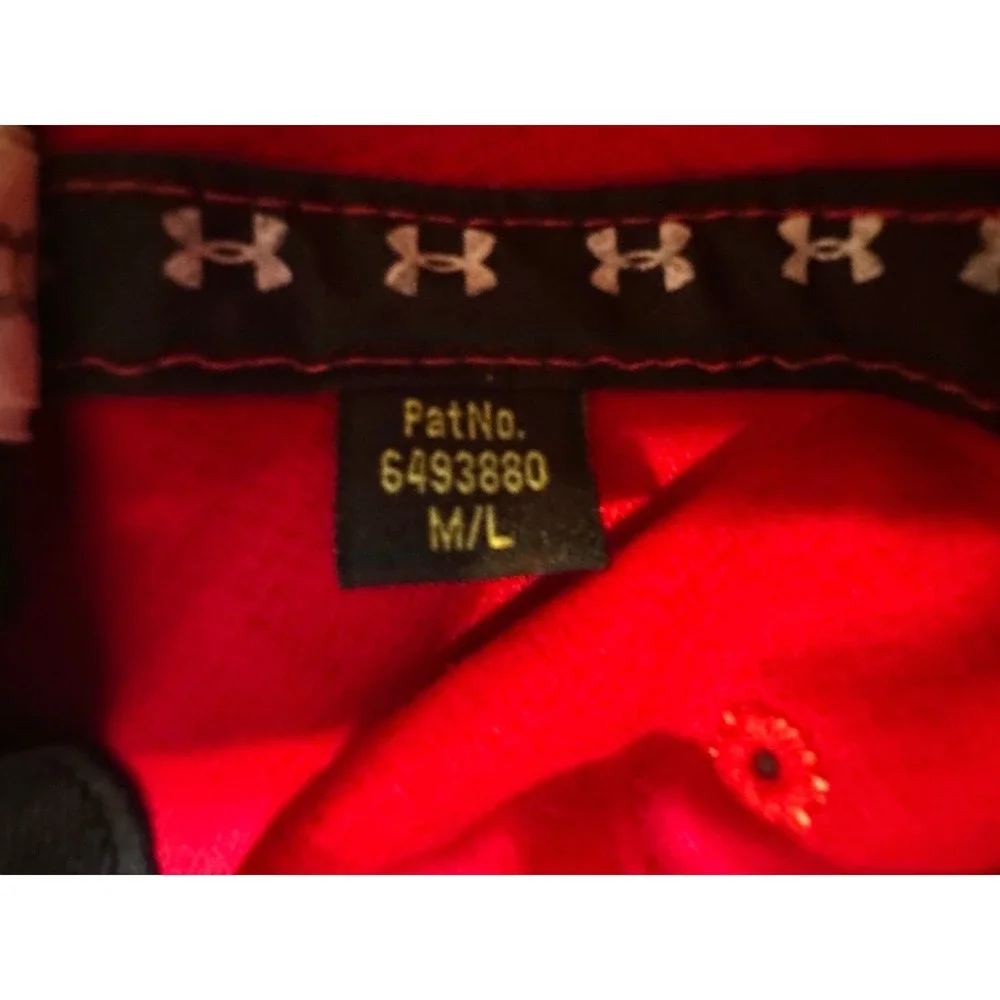 Under Armour Hat Kids MD/LG Red Camo Stretch Fit‎ 1273197 Baseball Cap Sporty