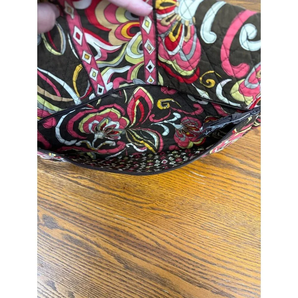 Vera Bradley Retired Puccini Fall Print Quilted‎ Messenger Bag