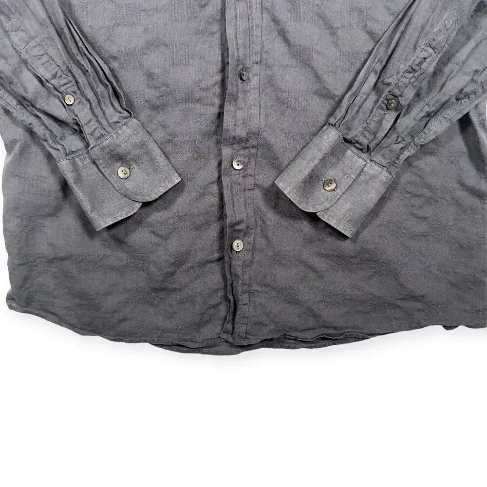 Dolce and Gabbana Black Tailored Fit button down 15.5/40‎