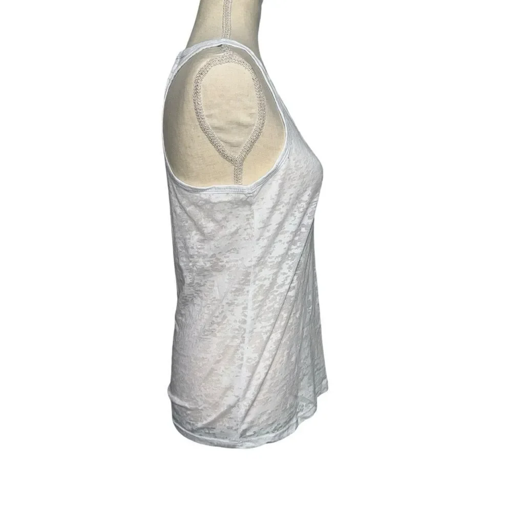 Ever Hottie Solid white sleeveless thank top round neck Cotton blend size m