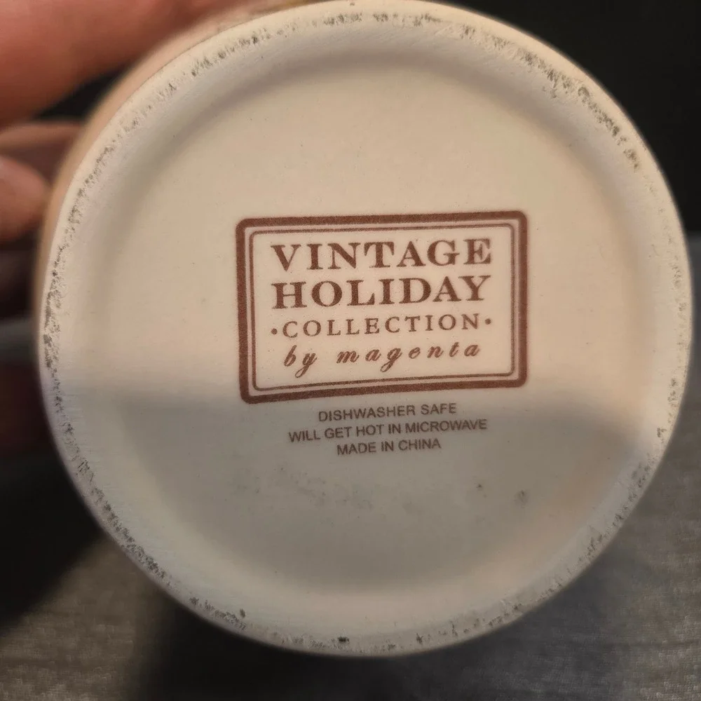 Magenta vtg holiday