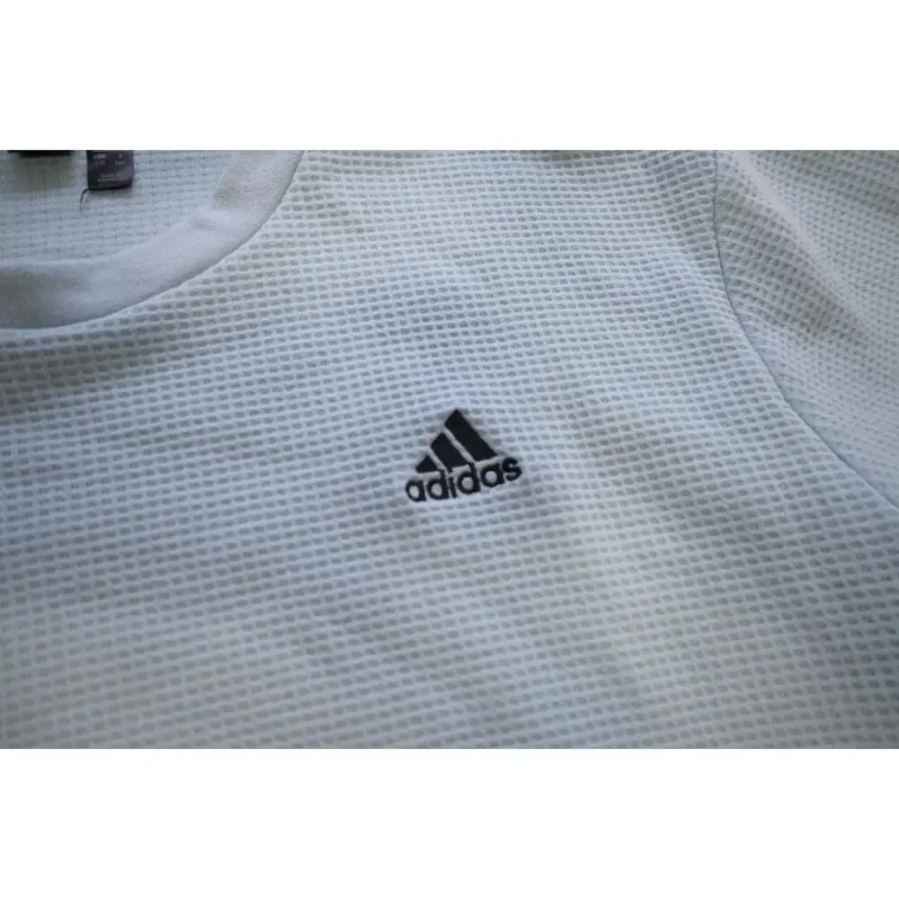 adidas color blue