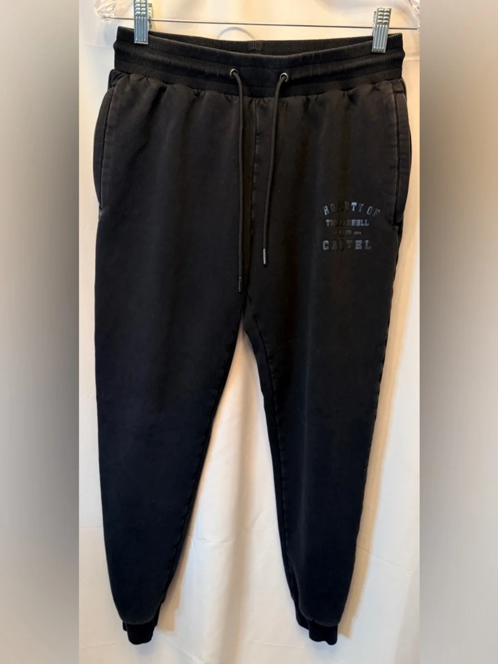 The Barbell Cartel Men’s Size Large Sweatpants Black Front Logo‎ Elastic Cuffs