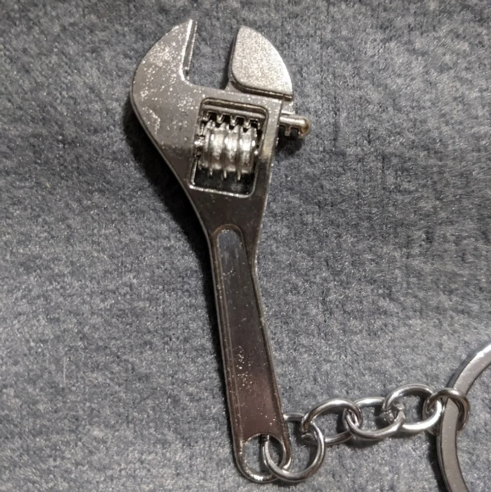 NEW Mini wrench silver‎ novelty keychain