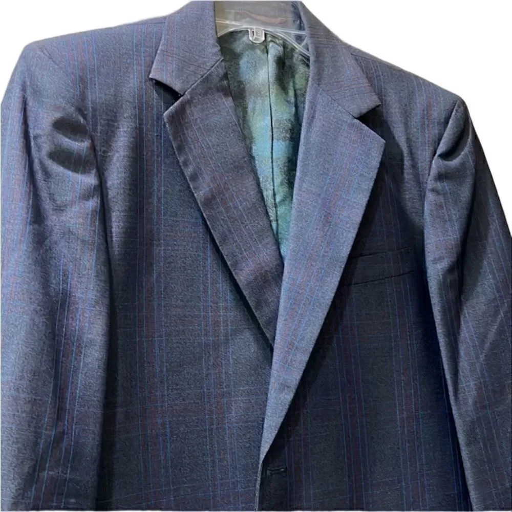 Madden’s Arcadia, LA Curly Men’s Sports Coat Blue Grey w Blue & Red Stripes