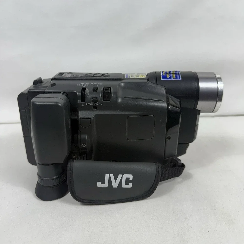 JVC Compact VHS VHSC Video Camcorder GR-AX760U 400x Digital Zoom Tested Works‎