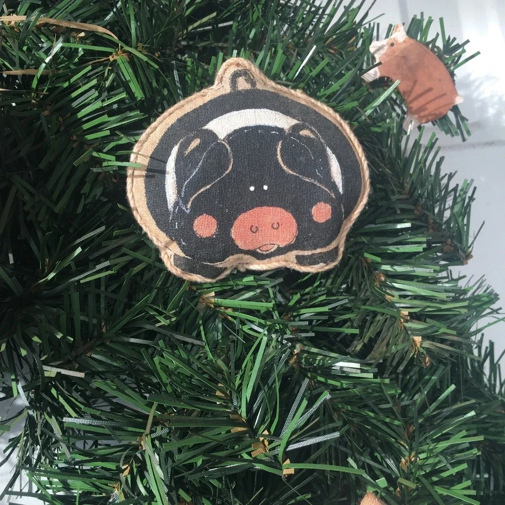 Handmade primitive evergreen