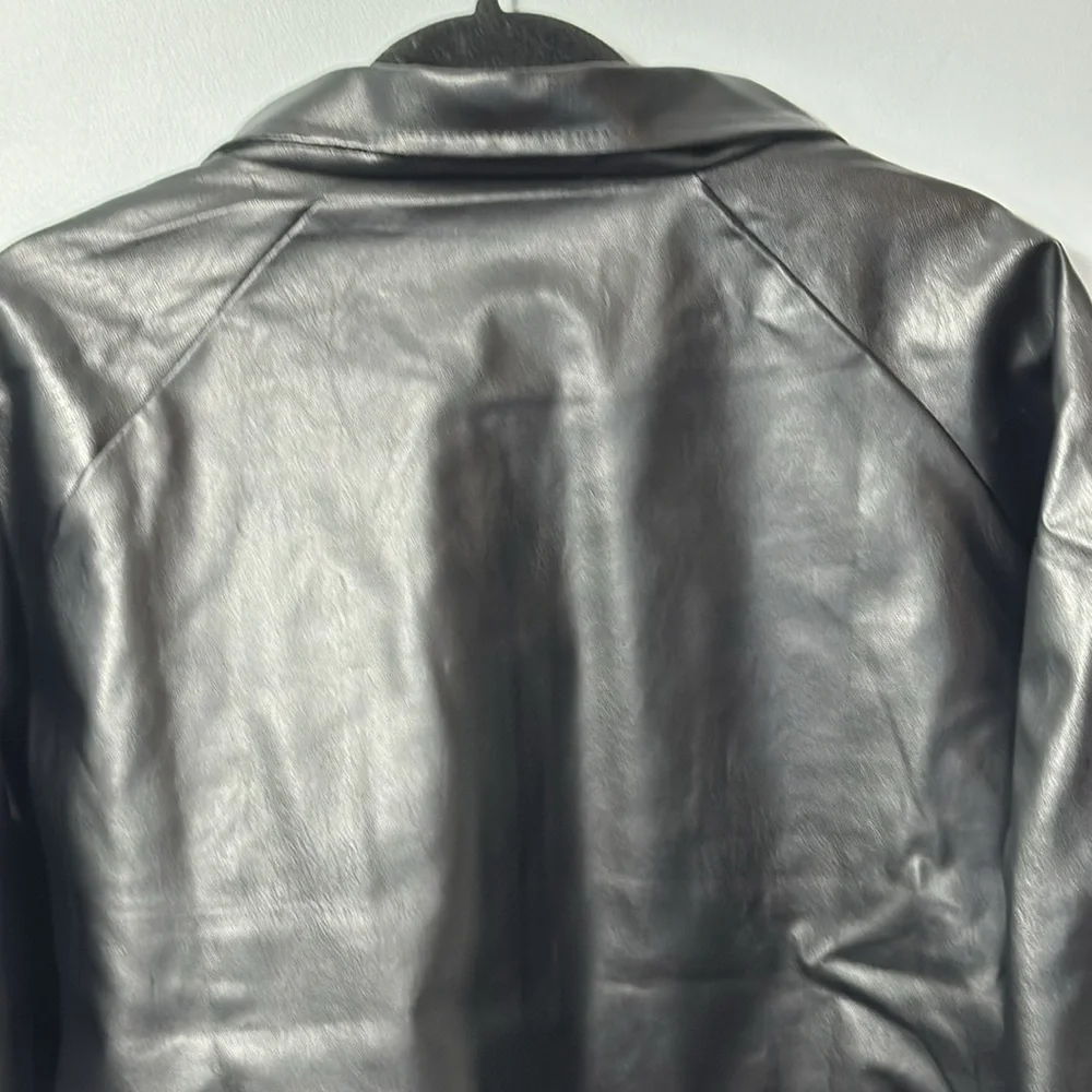 Jiechaofang Black with White Piping Faux Leather Jacket in Size‎ XL