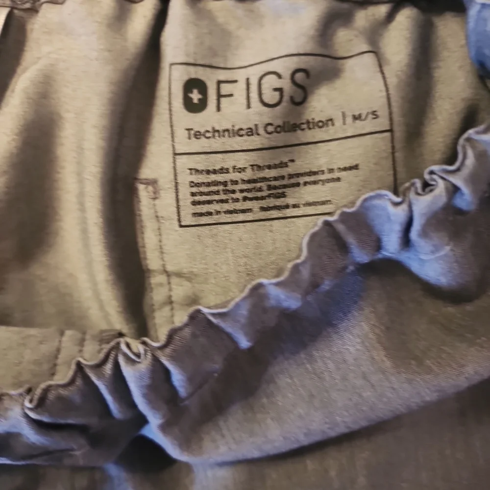 Figs comfortable gray