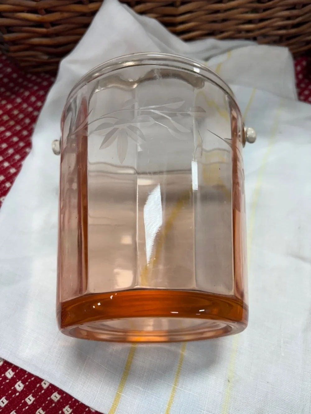 Depression Glass elegant pink