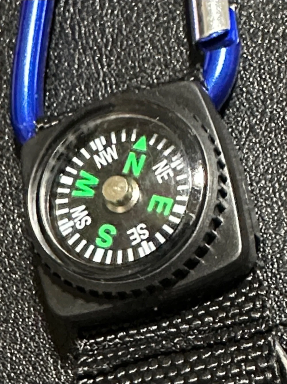 Dreams Unlimited Travel 40mm Silver Tone Clip On Pocket Watch With Compass