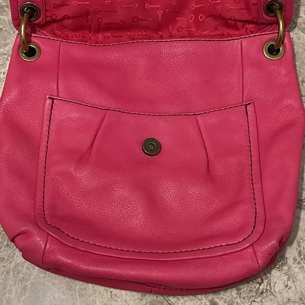 Fossil pink leather