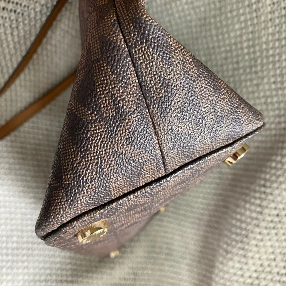 Michael Kors almost perfect