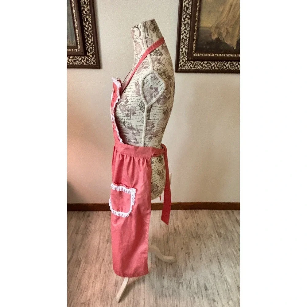 N/A charming vintage