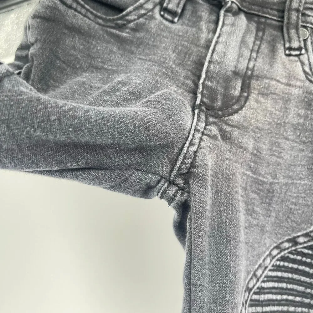 Steve’s Jeans these stylish