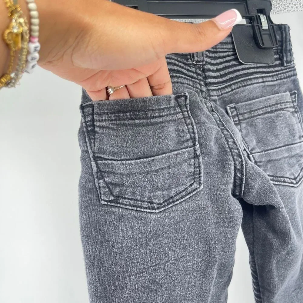 Steve’s Jeans these stylish