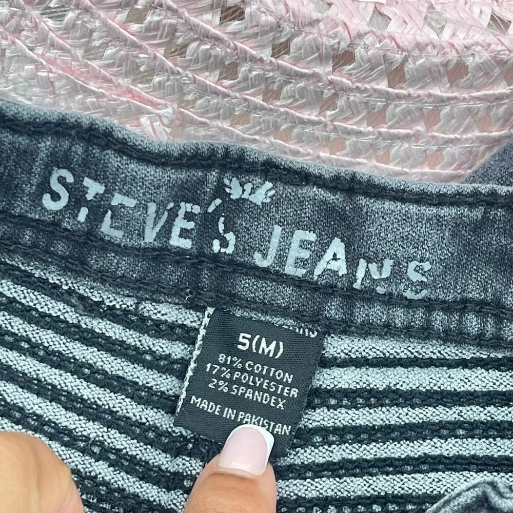 Steve’s Jeans these stylish