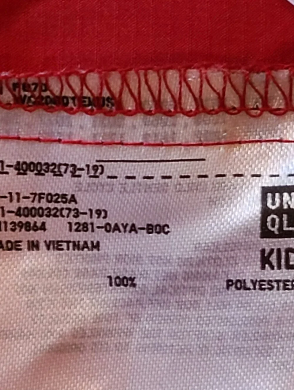 Uniqlo Kid's Lightweight Red Hooded Jacket Size 13 Or XS Adults