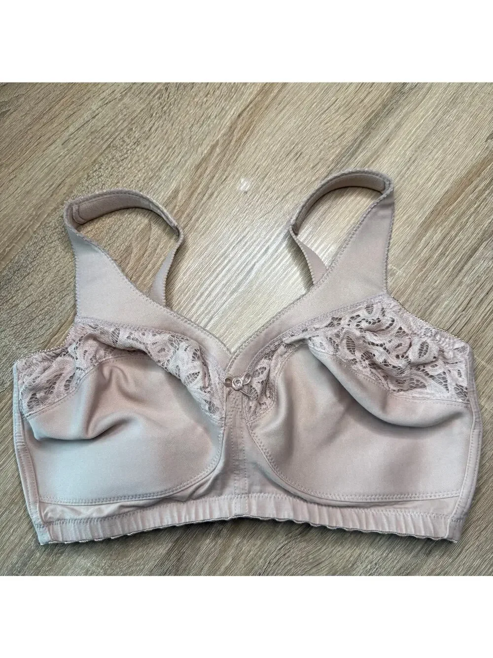 Glamorise womens MagicLift Cotton Wire-free Support Bra - Cafe 1001 36DD