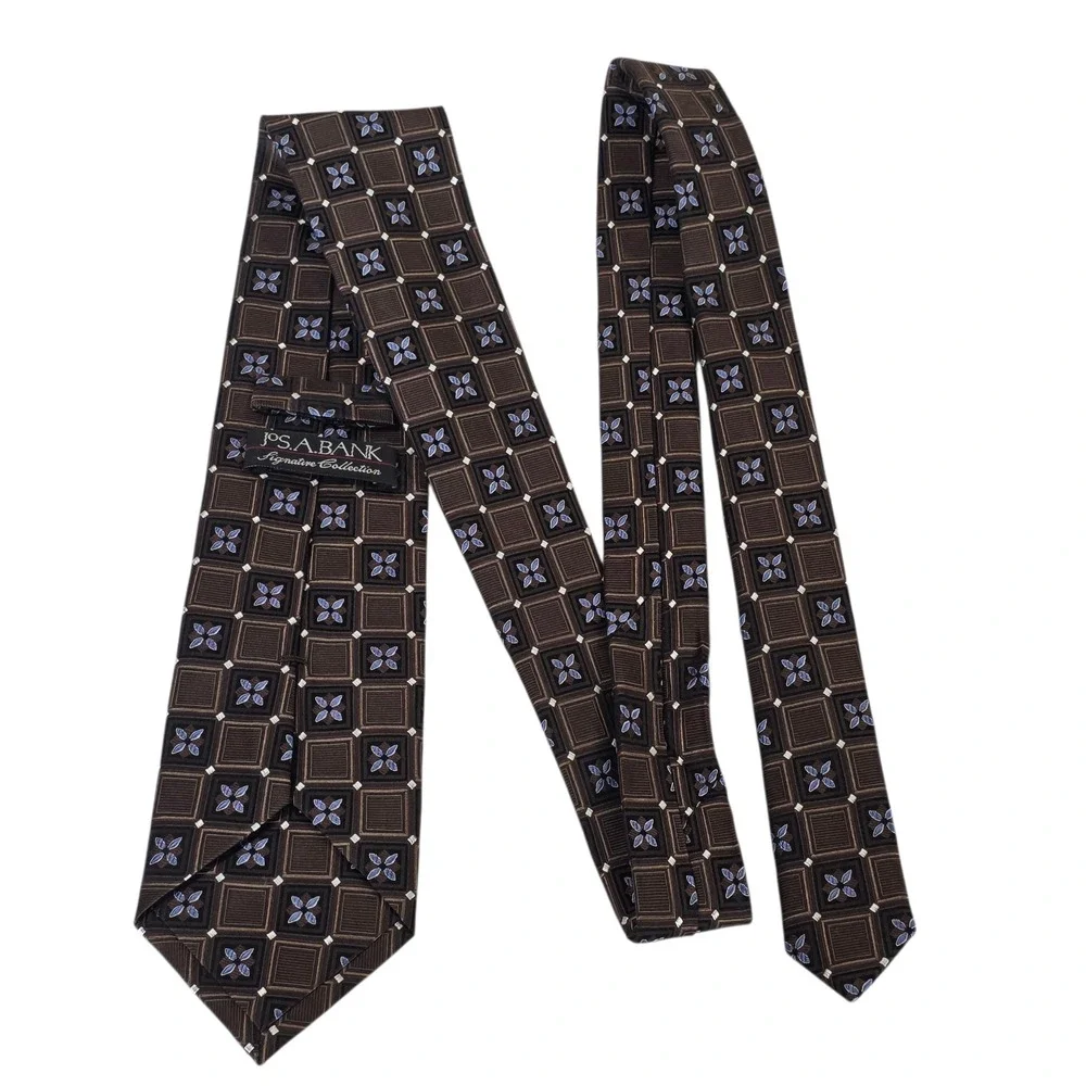 Jos A Bank Signature‎ Collection Mens Necktie 7-fold Brown Blue Silk Embroidered