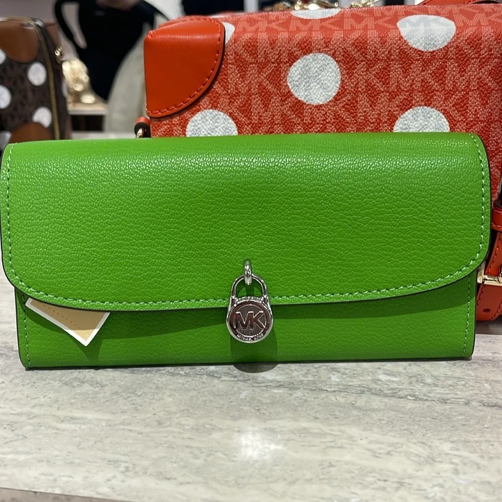 Michael Kors Hamilton Large Leather Flap Continental Wallet Jungle Green NWT