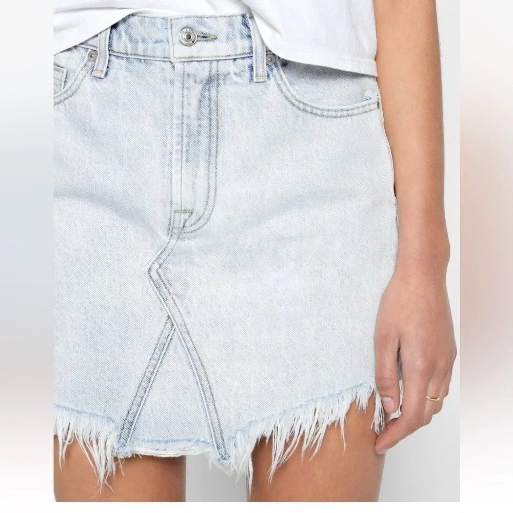 7 For All Mankind brand kind size