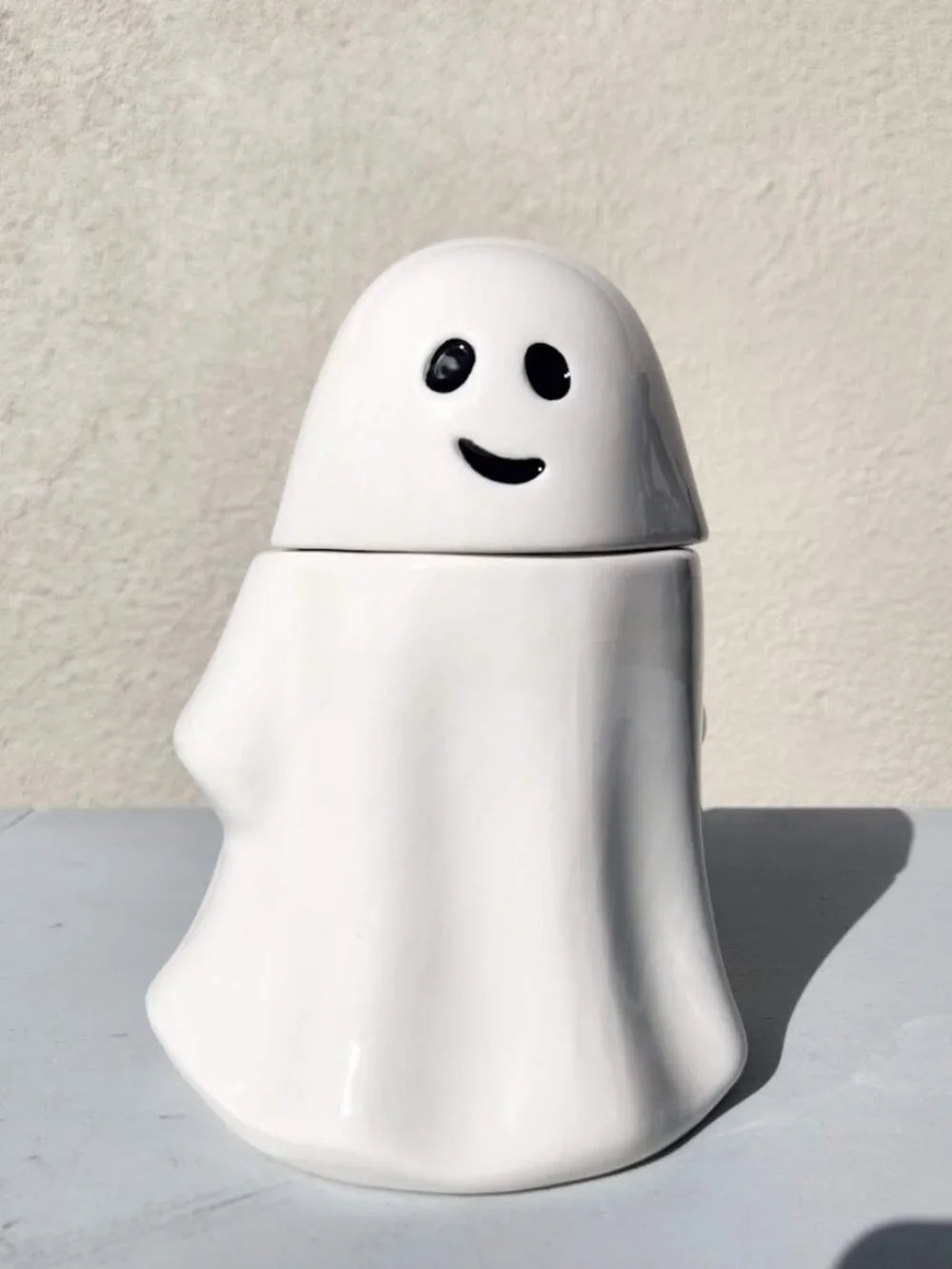 NEW Ceramic Ghost Cookie Jar Treat Food Storage Candy Kitchen Decor White Party