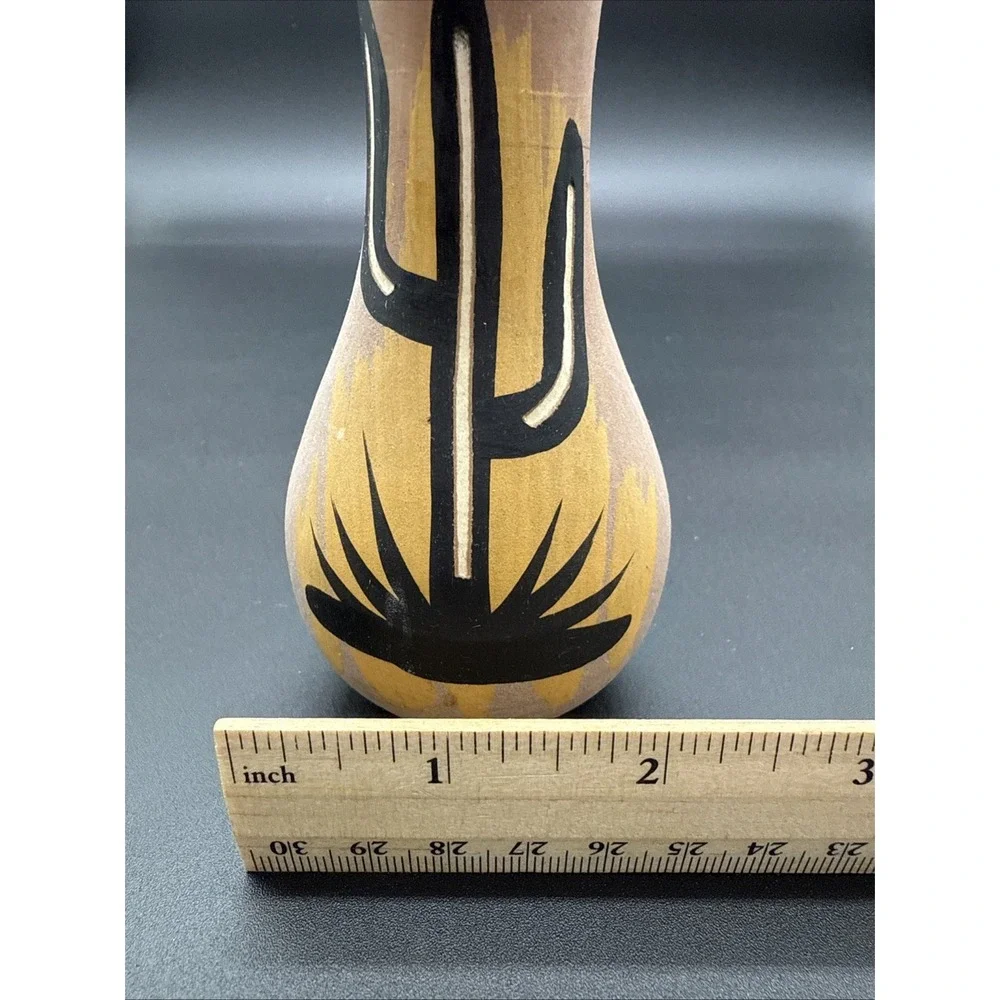 Mini‎ Mexican Style Cactus Carved Pottery Vase Hand Painted 4.5 In Signed AZ.