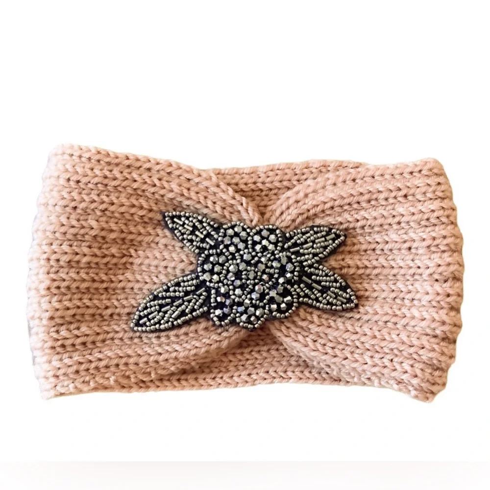 Tara Blooming elegance Knitted Headband feat‎ Flower shaped Gems Onyx Accents