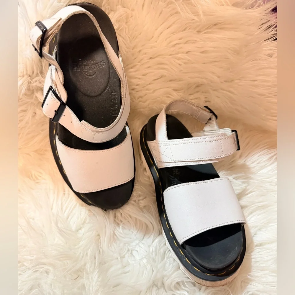 Dr. Martens Women's Voss Leather Strap Platform Sandals White Size 7