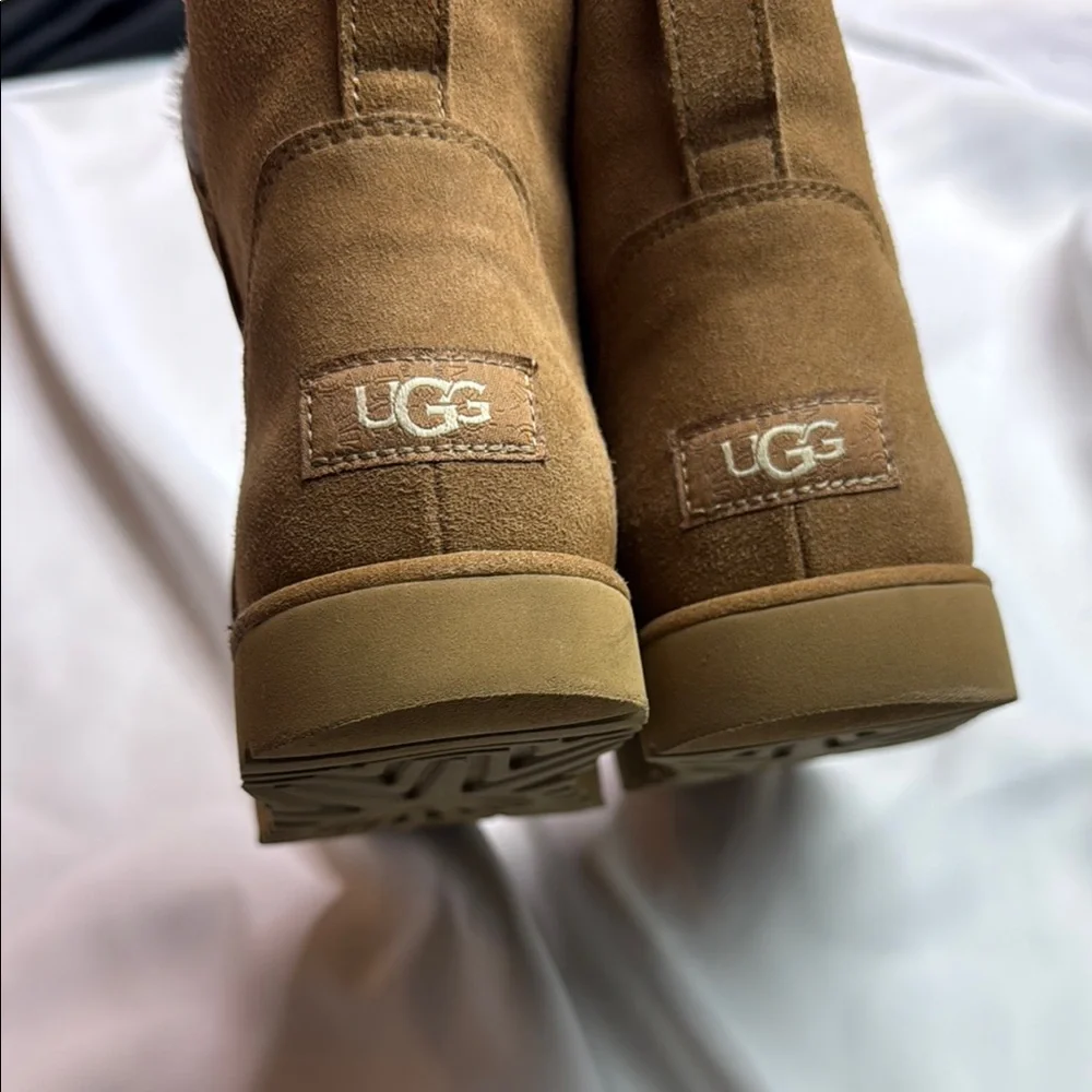 UGG very good