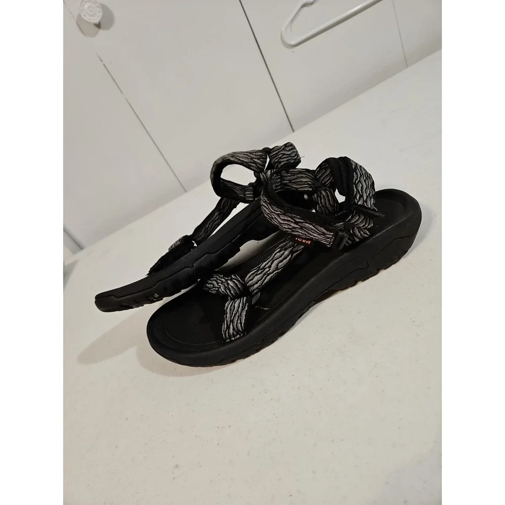 Teva Hurricane Strappy Black/gray Hiking Sandals Ex.‎ Condition (S174