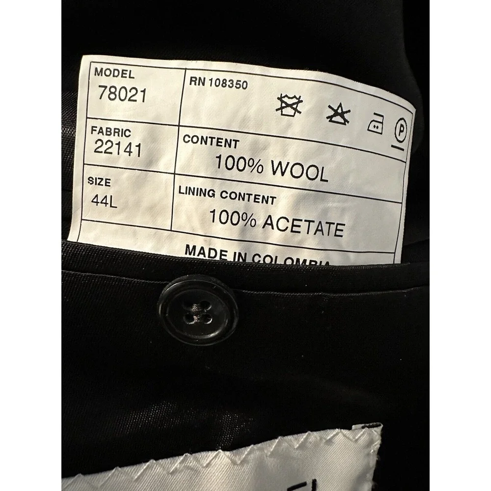 Emanuel Ungaro Mens Blazer Suit Coat Black Wool 44L Long Silver Tone‎ Buttons