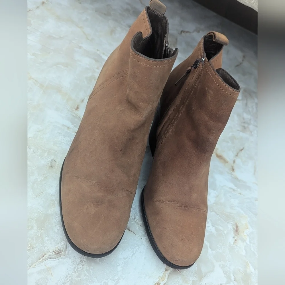 Cole Haan elegant chesney wear