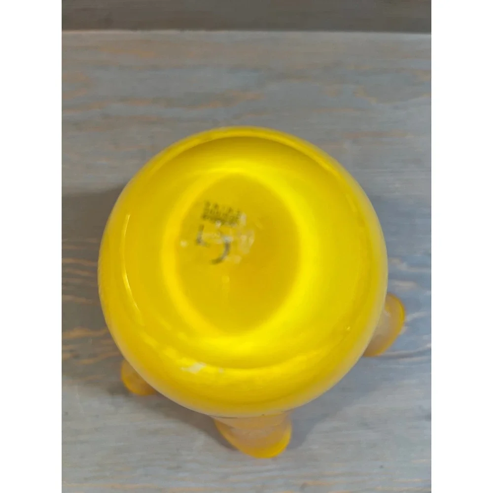 Gorgeous Designs China Art Glass Fluted‎ Ruffled Bowl Orange Yellow