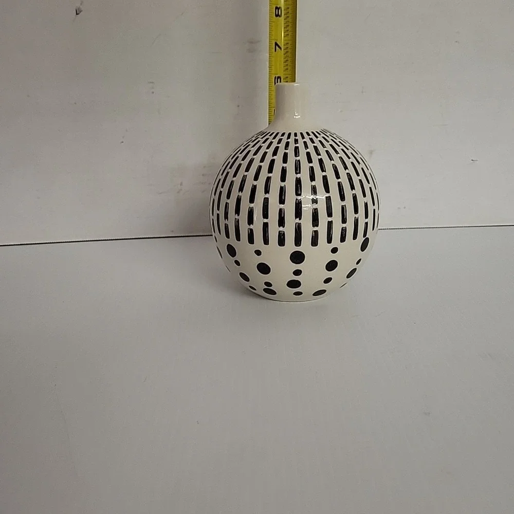 West Elm‎ Potters Workshop Round Bud Vase 6