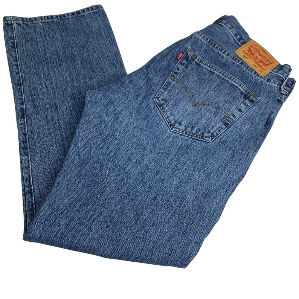 Levis pre owned