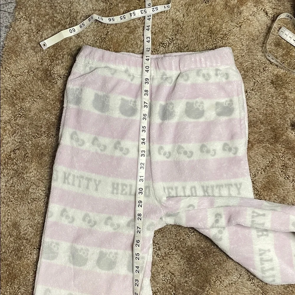 Hello Kitty forever 21