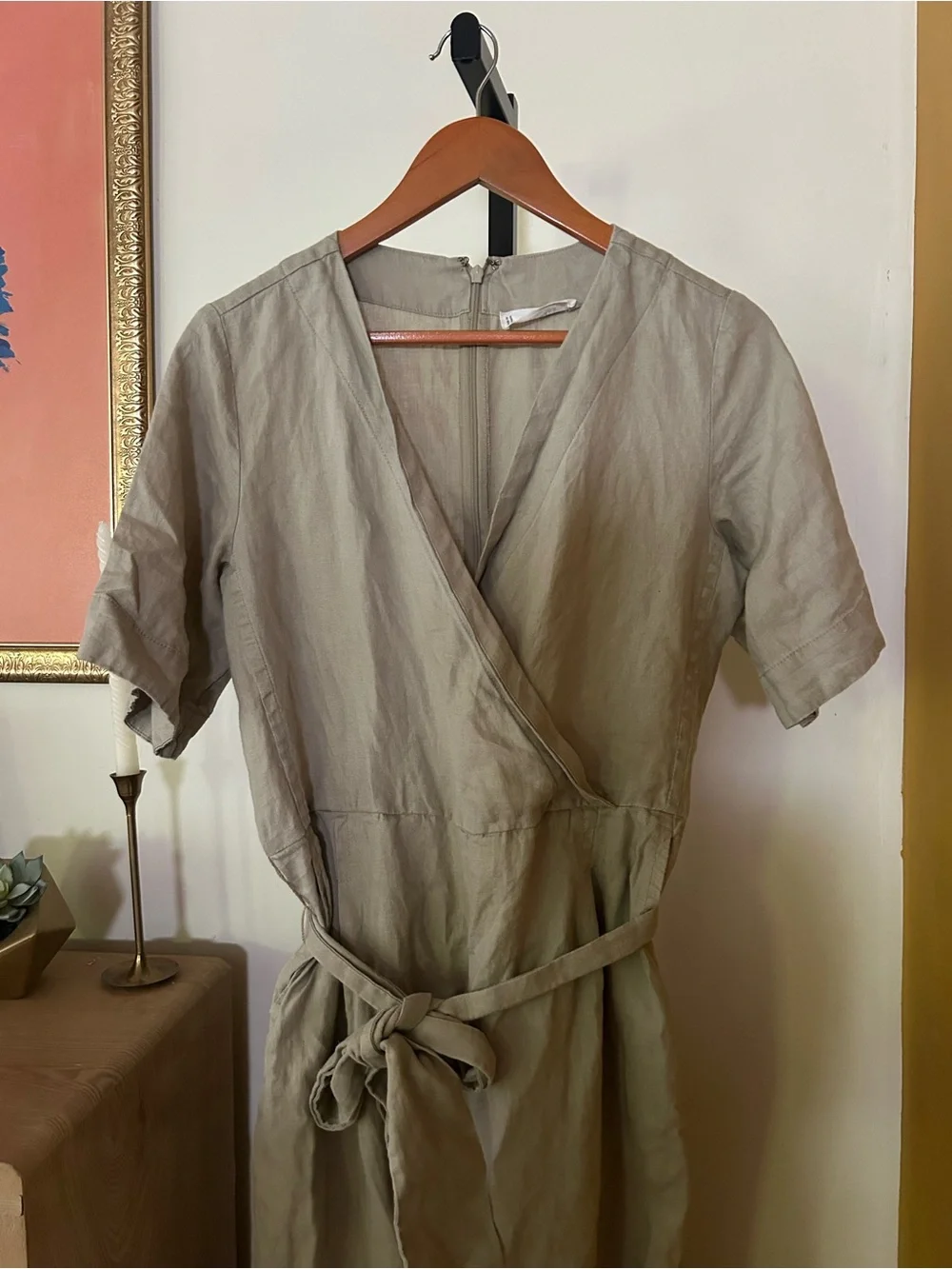 Everlane short sleeves