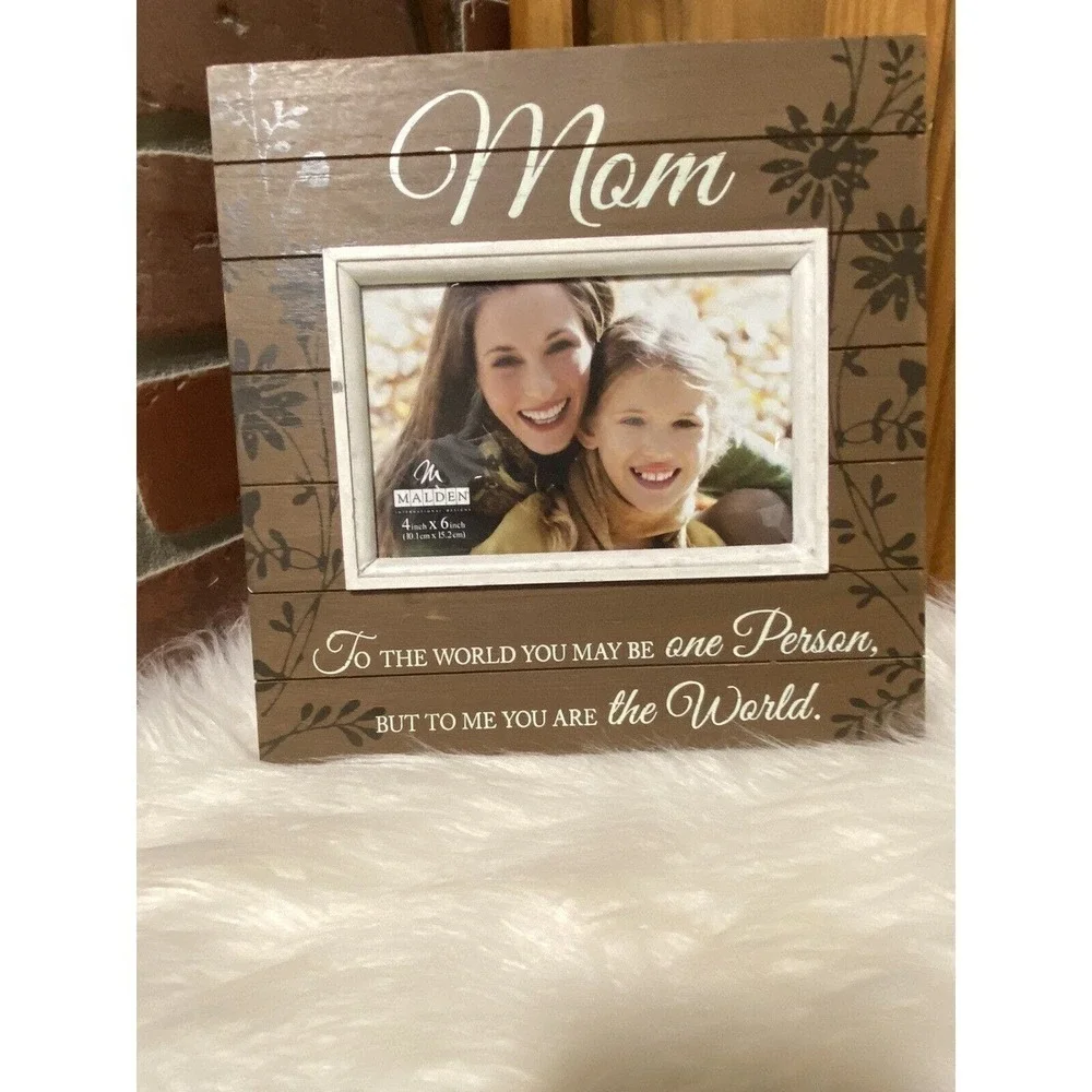 Frame For‎ Mom